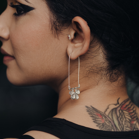 TARKASHI Loop Earrings