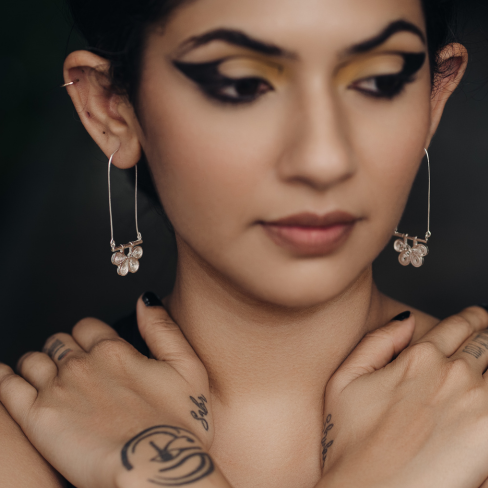 TARKASHI Loop Earrings