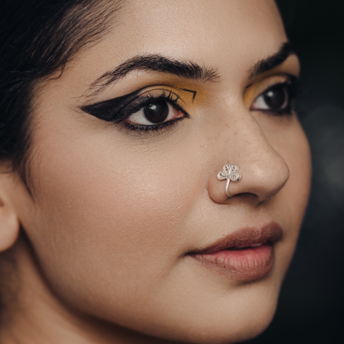 TARKASHI Nose Pin