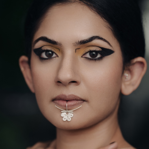 TARKASHI Arc Lip Ring