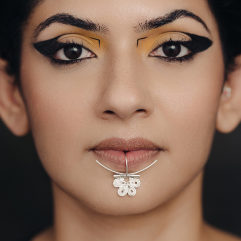 TARKASHI Arc Lip Ring