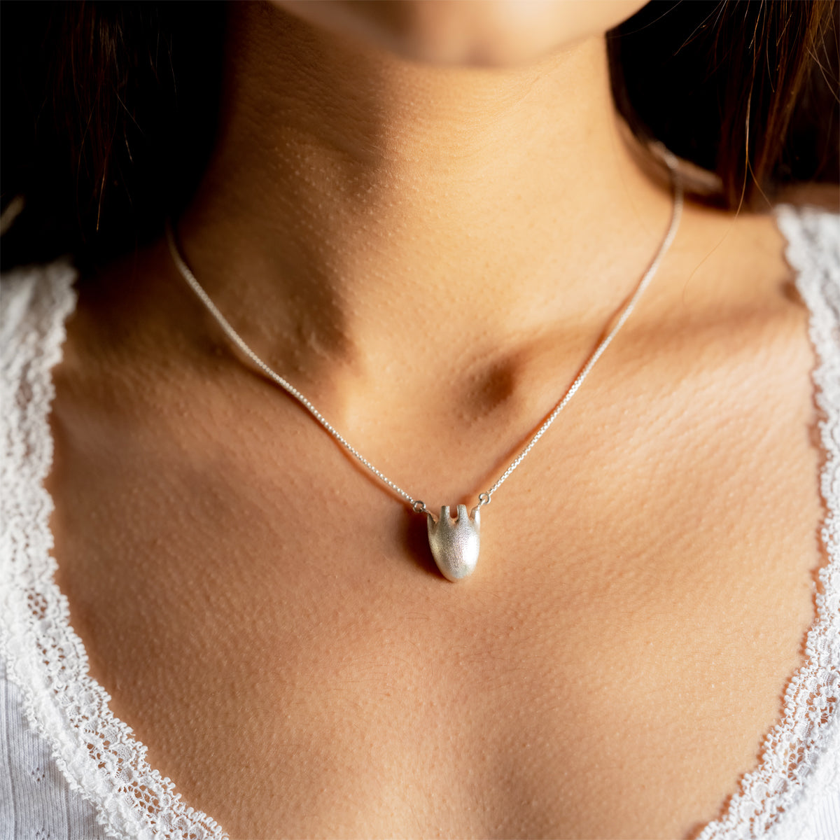 VALENTINE Heart Silver Necklace