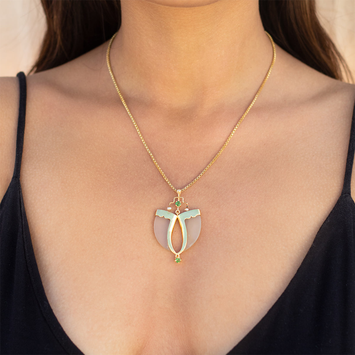 AVANI Gold Faux Tiger Claw Green Royal Pendant