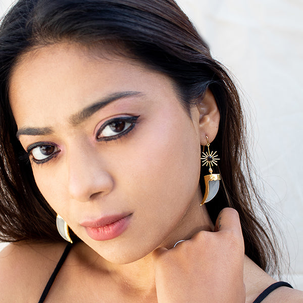 AVANI Gold Faux Tiger Claw Sunburst Earrings