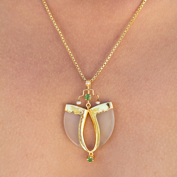 AVANI Gold Faux Tiger Claw Green Royal Pendant