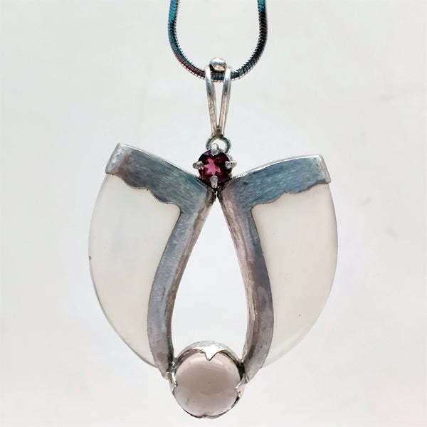 AVANI Silver Faux Tiger Claw Red Lens Pendant