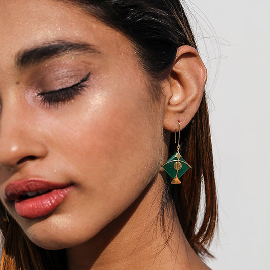 PATANG Small Green Onyx Earrings