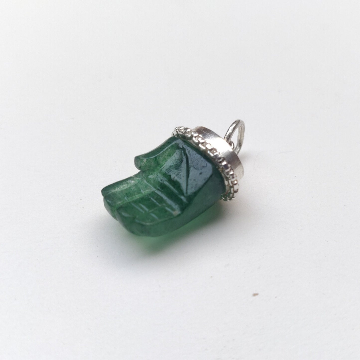 PICHWAI Green Quartz Hand Pendant