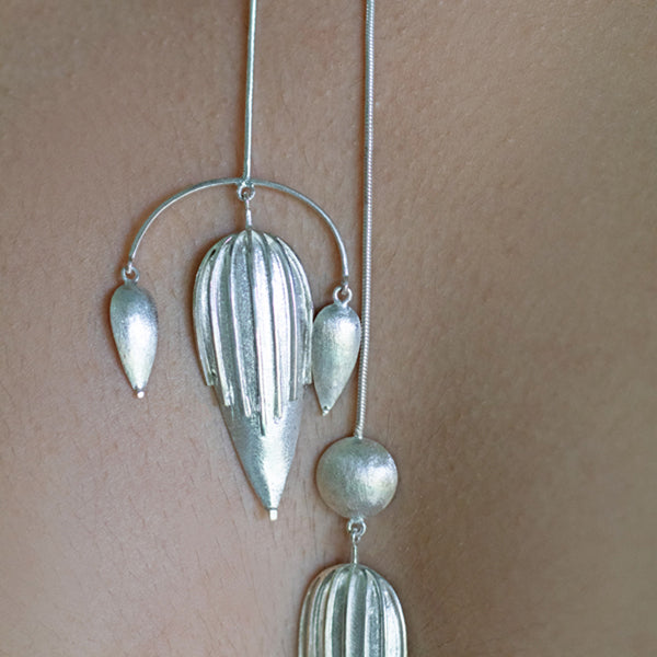 TUSCANY Toggle Necklace