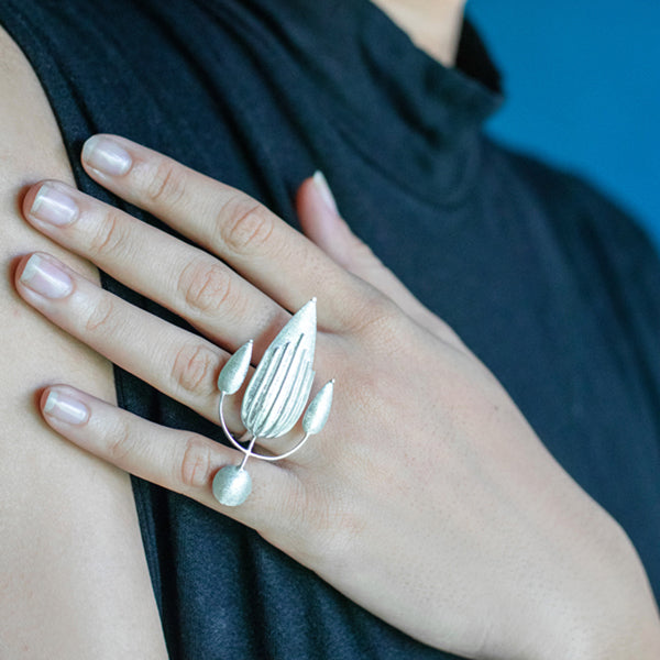TUSCANY Arc Ring