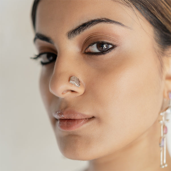 PICHWAI Rose Quartz Lotus Nose Pin