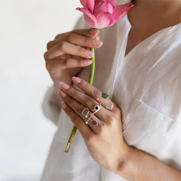 PICHWAI Lotus Ring
