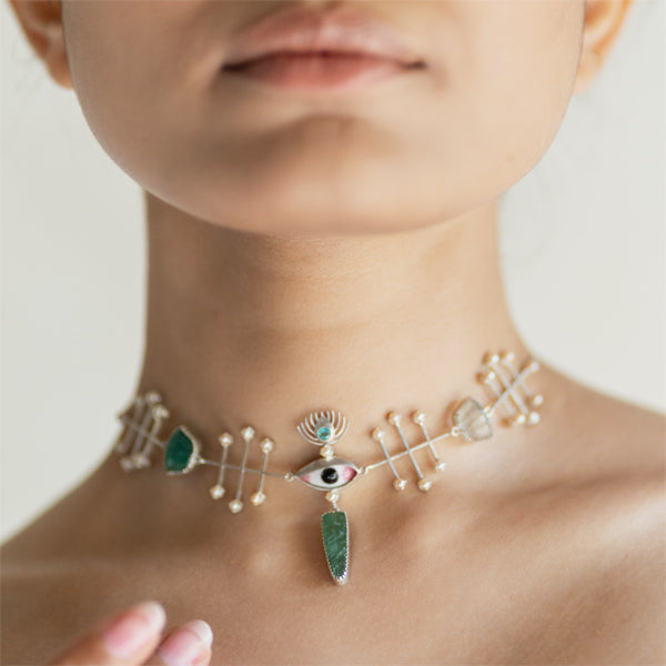 PICHWAI Bageecha Necklace