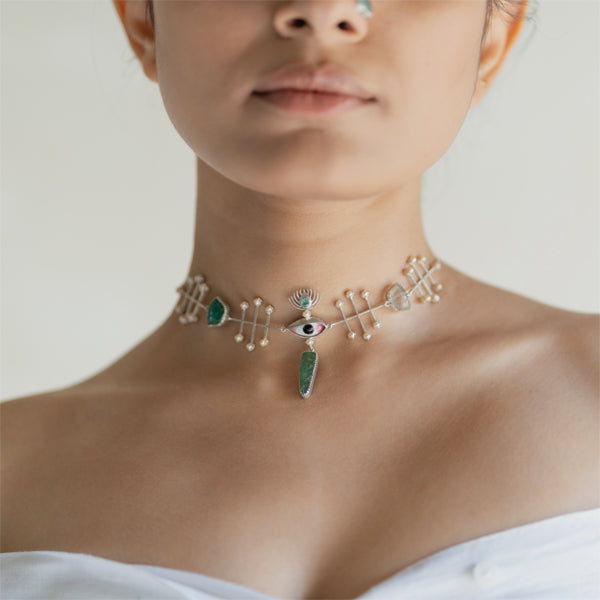PICHWAI Bageecha Necklace