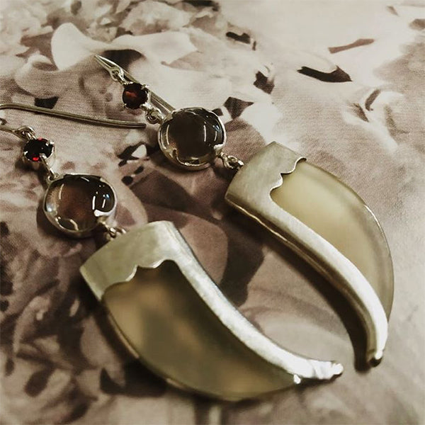 AVANI Silver Faux Tiger Claw Red Lens Earrings