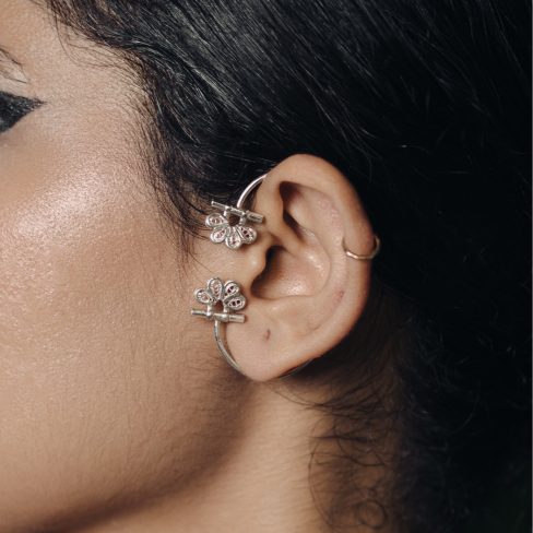 TARKASHI Ear cuff
