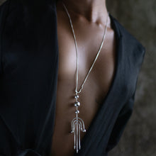 Load image into Gallery viewer, Deco Flapper Lariat
