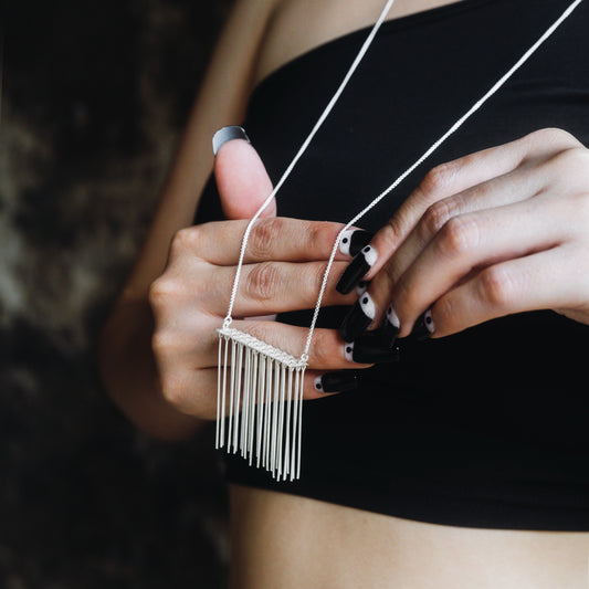 SWAY Solo Necklace