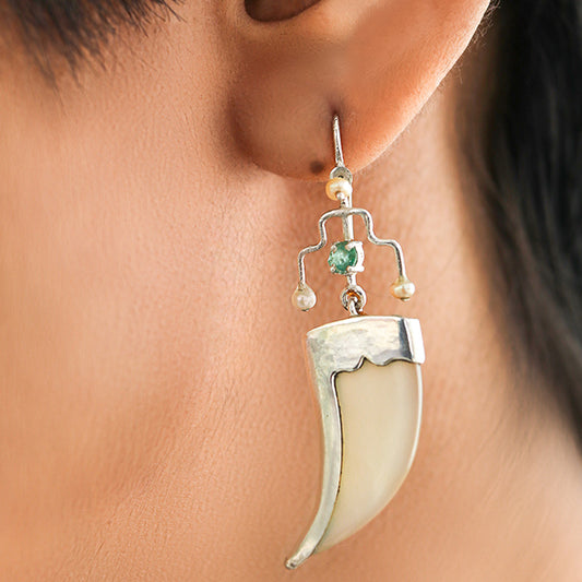 AVANI Silver Faux Tiger Claw Green Royal Earrings